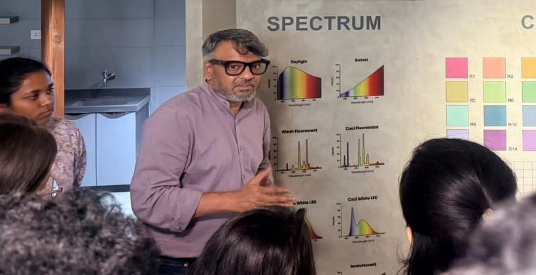 Spectrum and colour rendering lecture at BNCoA
